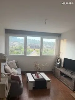 T2 à 5 mn à pieds de l'IUT