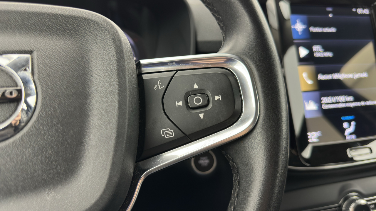 Volvo XC40 T4 Recharge 129+82 ch DCT7 — photo 17
