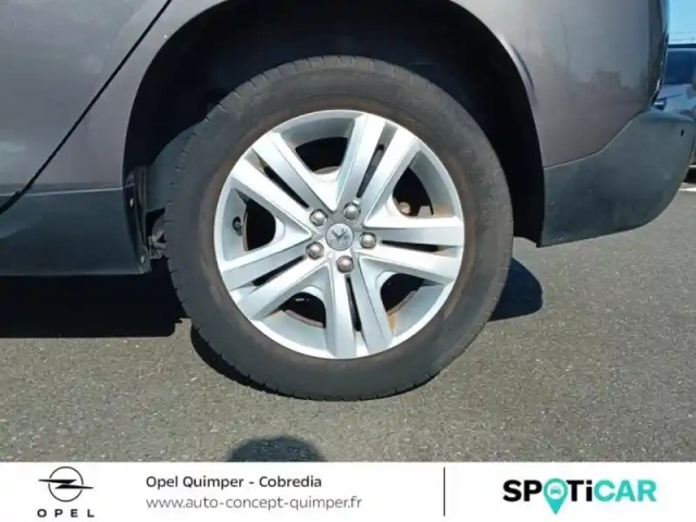 Peugeot 2008 1.2 puretech 110ch style s&amp;s — photo 6