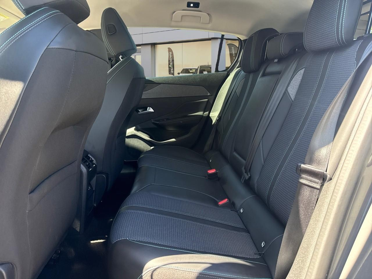 Peugeot 308 1.2 hybrid 136ch allure e-dcs6 — photo 10
