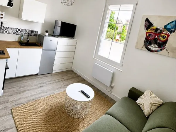 Studio meublé à Lalande