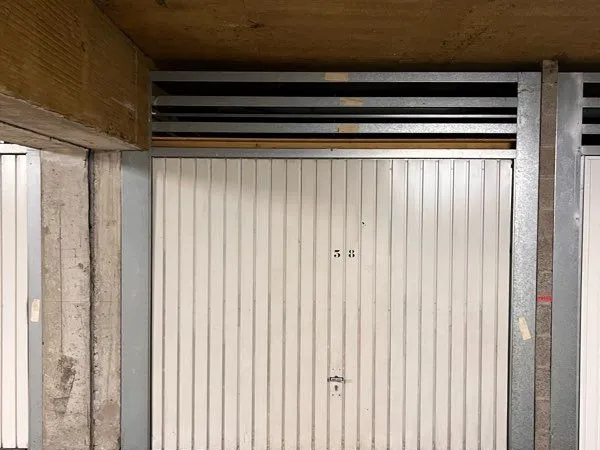 Box garage sécurisé à Rennes