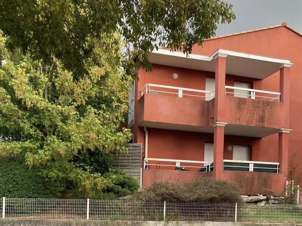 Appartement T2 + parking fermé