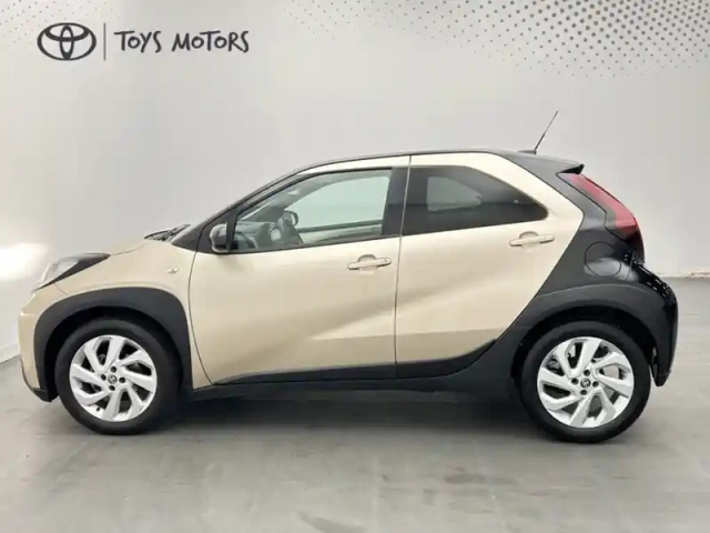 Toyota Aygo 1.0 vvt-i 72 design — photo 2