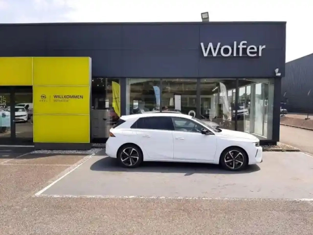Opel Astra 1.6 turbo 180ch hybrid elegance business bva8 — photo 4