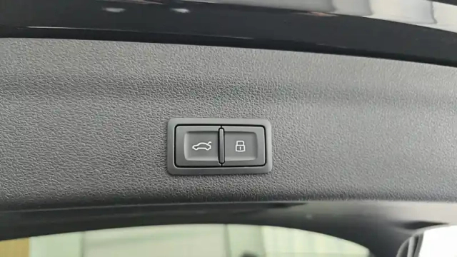 Audi A6 allroad 40 tdi 204 ch s tronic 7 quattro — photo 24