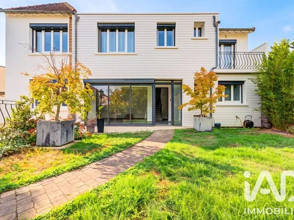 Maison 5 pièces 125 m²