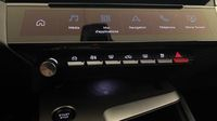 Peugeot 308 1.5 BlueHDI 130ch S&S Allure EAT8 — photo 26