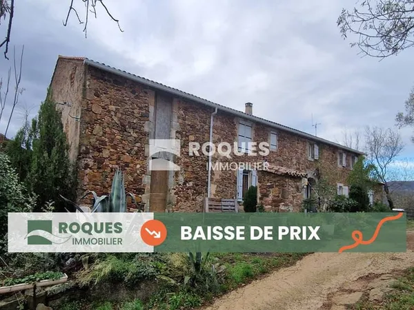 Sud Lodève, propriété en pierre193 m2 habitables plus dépend