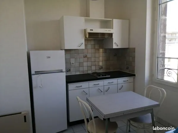 Location Appartement F1 Oradou