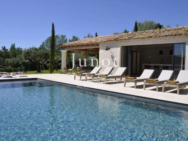 Maison 15 pièces 430 m²