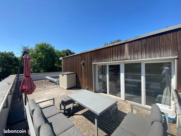 Maxéville - Magnifique appartement de 87 m² avec grande terrasse, garage et ascenseur - 220 000