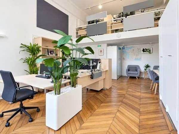 Bureaux 143 m²