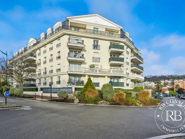 Appartement Le Plessis Robinson 2 pièce(s) 40.71 m2