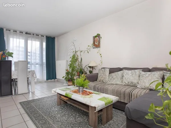 Location appartement 3 pièces sur Pantin