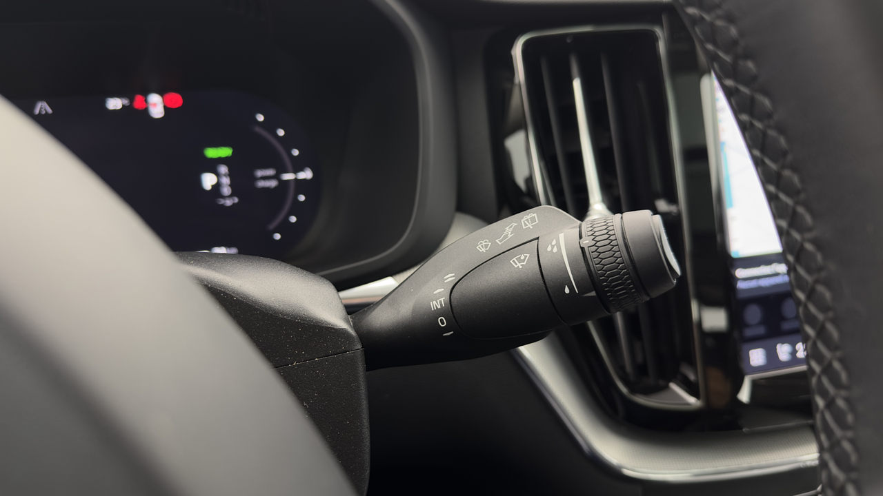 Volvo XC60 T6 Recharge AWD 253 ch + 145 ch Geartronic 8 — photo 16