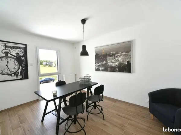 Propriété 4 pièces 83 m²