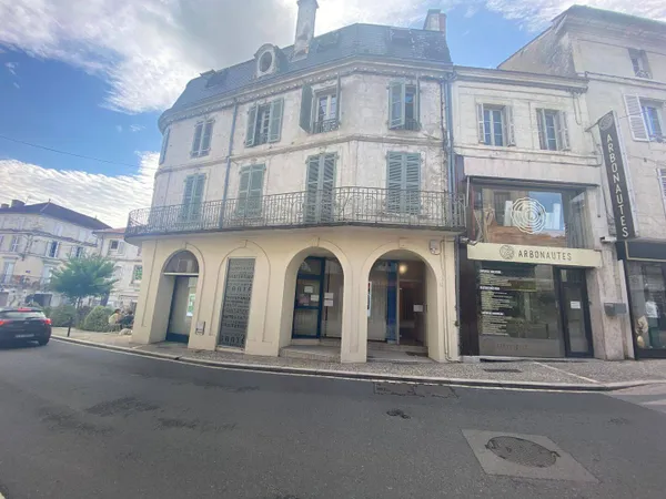 Immeuble de rapport 10 pièces 256 m²