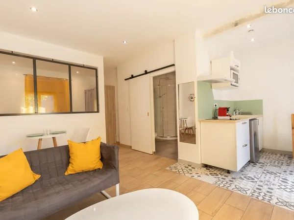 T1 bis meublé 30 m² - Avignon - Étudiant / Bail mobilité