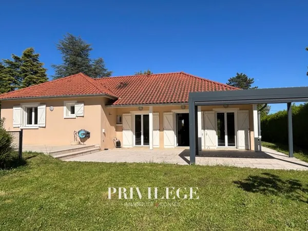 Terrain en individuel 1557 m²