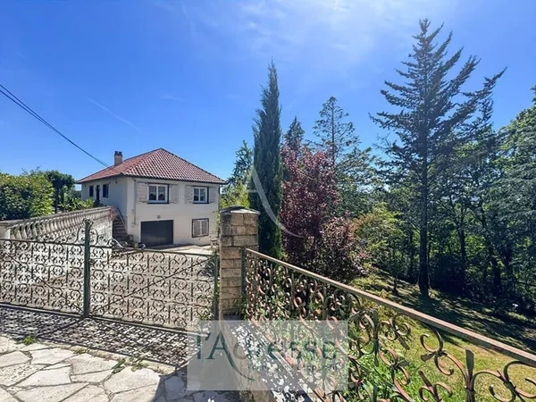 Maison 7 pièces 177 m²