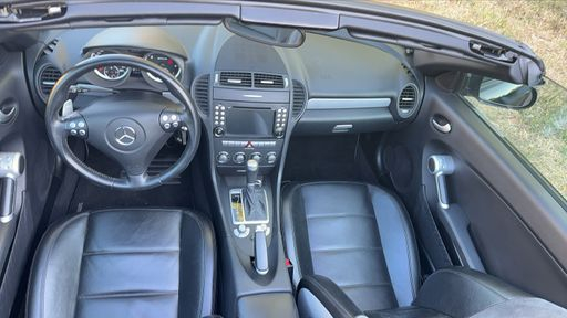 Mercedes Classe SLK 171 5.4i v8 360 - 55 Amg – 2007 – 96521 km – Essence – Boîte Automatique — photo 35