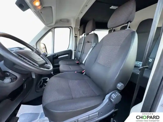 Peugeot Boxer tole 3.3 t l2h1 bluehdi 140 s&amp;s bvm6 — photo 49