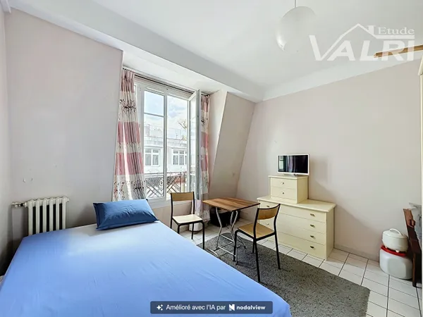 Square de la Roquette Studio de 16,70 m² en étage avec ascenseur