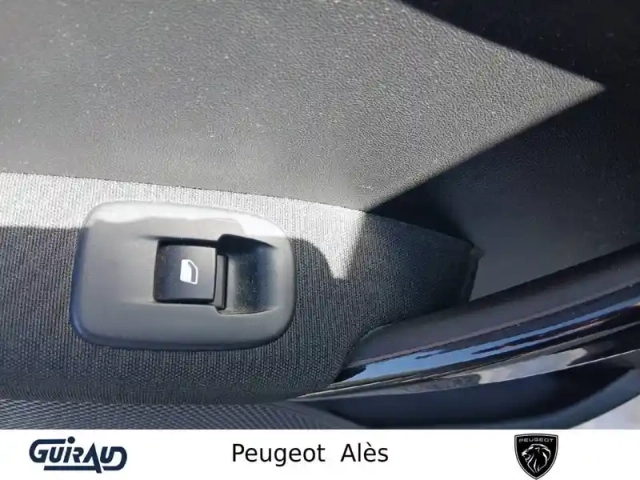Peugeot 208 1.2 puretech 110ch s&amp;s bvm5 — photo 13