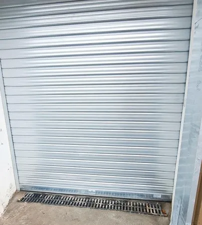 Box 9 m2 à louer