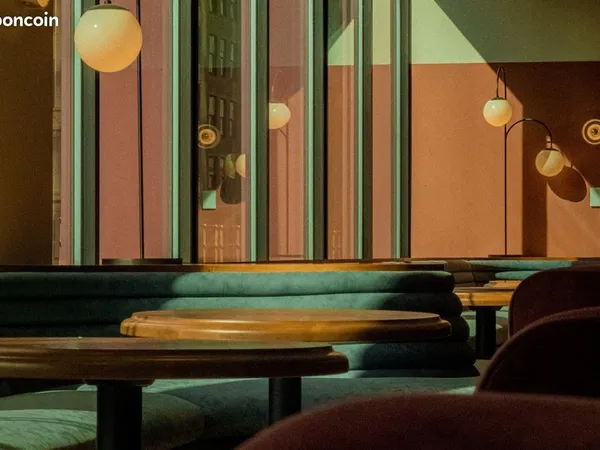 Restaurant 42 m² PARIS
