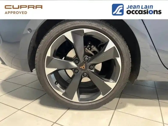 Cupra Leon 1.5 etsi 150 ch dsg7 — photo 12