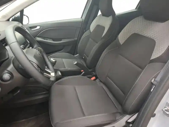 Renault Clio tce 90 ch gsr2 — photo 20