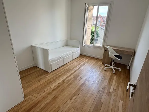 Appartement rénové - 3 pieces - 20 min de Saint Lazare