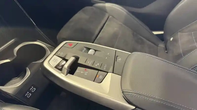 Bmw X2 sdrive 18d 150ch dkg7 — photo 9