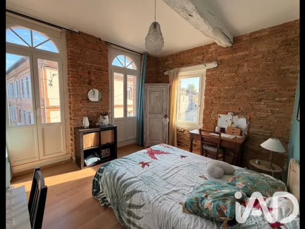 Maison 6 pièces 216 m²