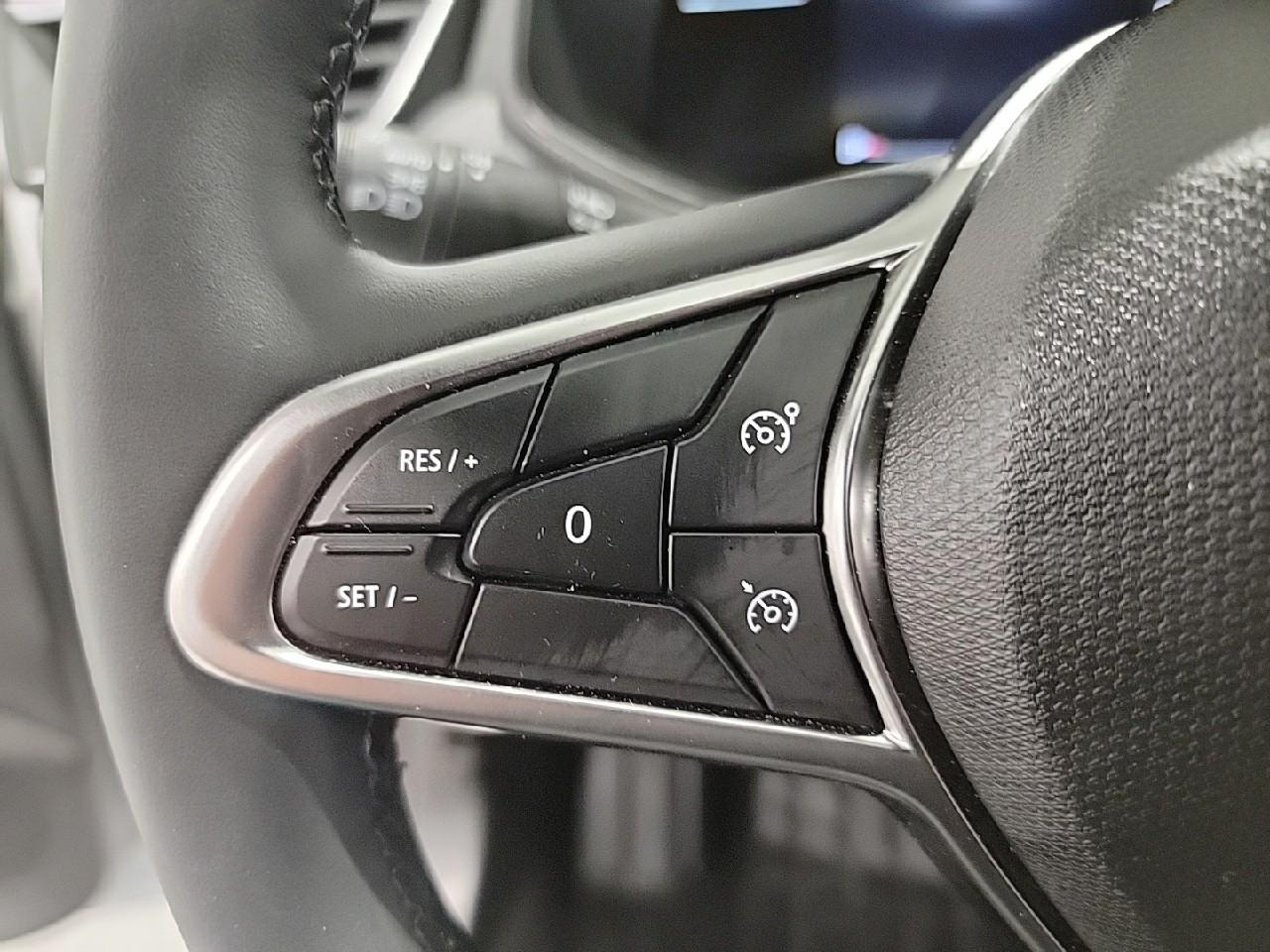 Renault Clio tce 90 ch gsr2 techno — photo 18
