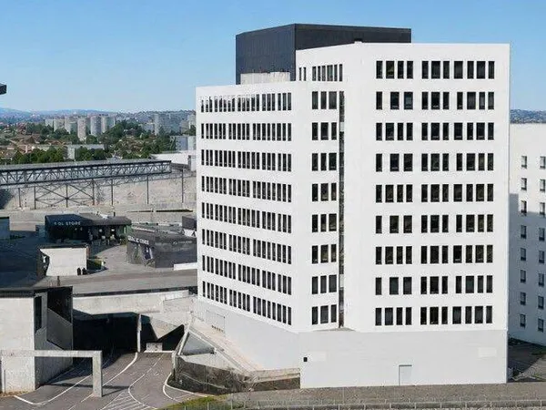 Bureaux 1698 m²