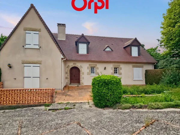 Maison 6 pièces 274 m²
