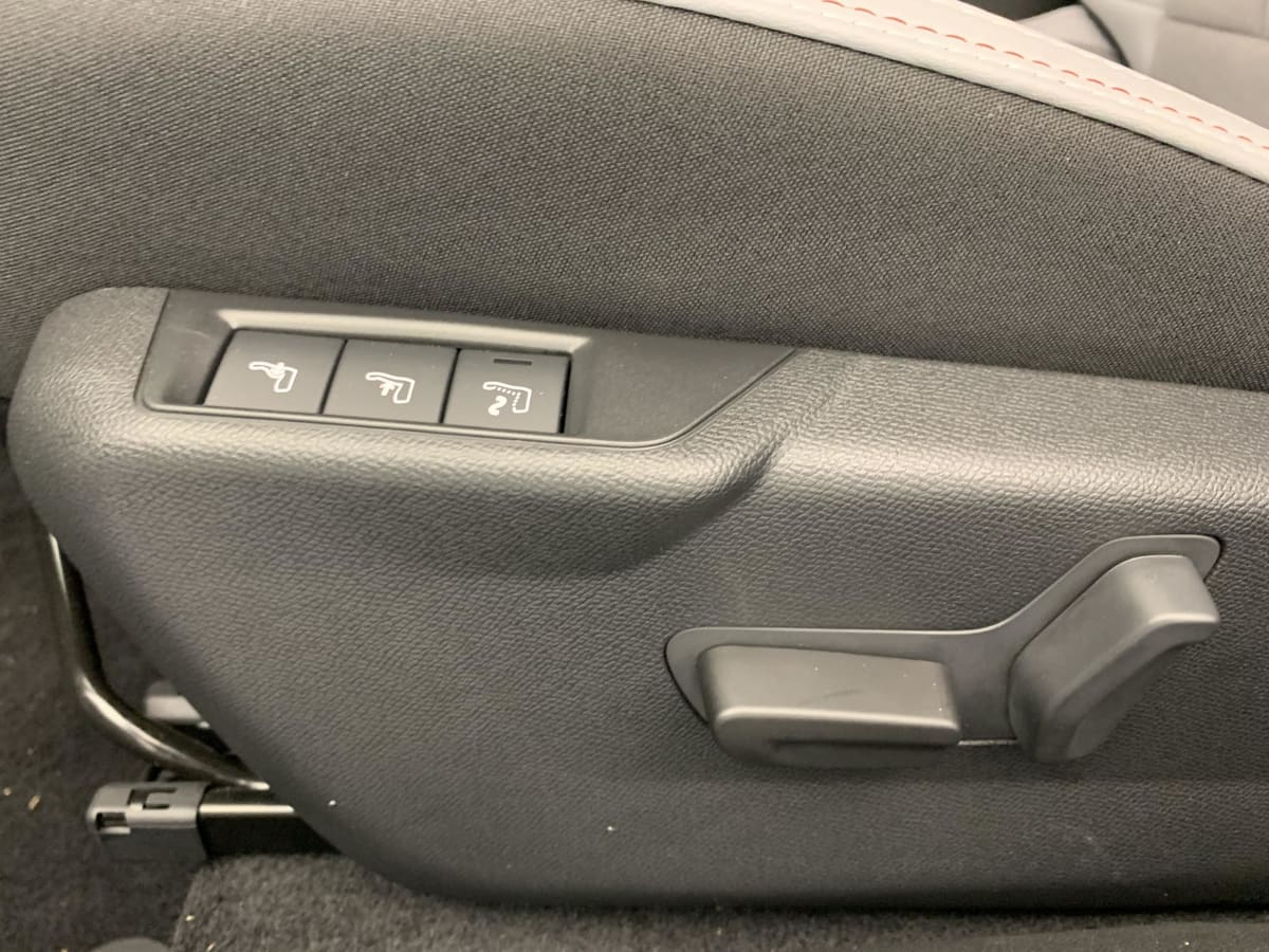 Citroën C4 — photo 23