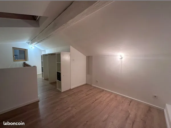 Studio 2 pièces 28 m²