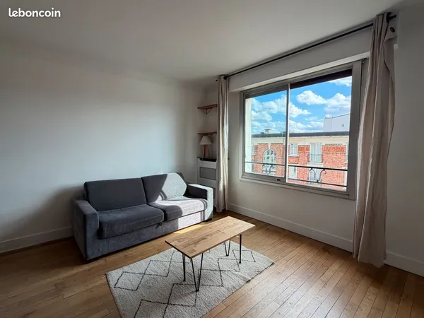 Location meublée - 2 pièces - 5ème étage - Asnières sur Seine - 37,5m2 - Loyer: 1 150 CC