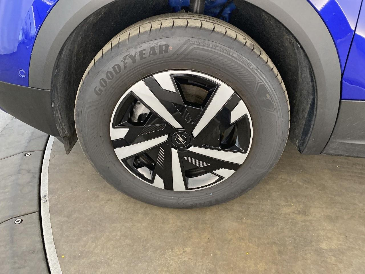 Opel Mokka electrique 156 ch & batterie 54 kwh edition — photo 11