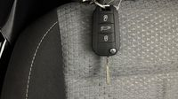 Opel Corsa 1.2 75ch — photo 16