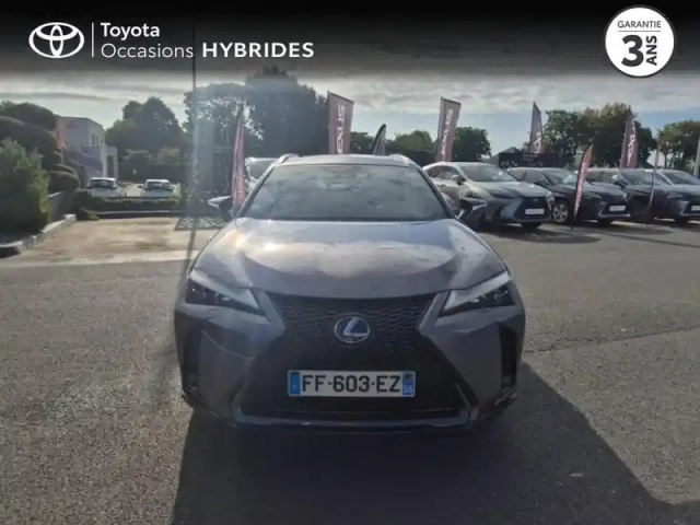 Lexus Ux 250h 4wd f sport — photo 5