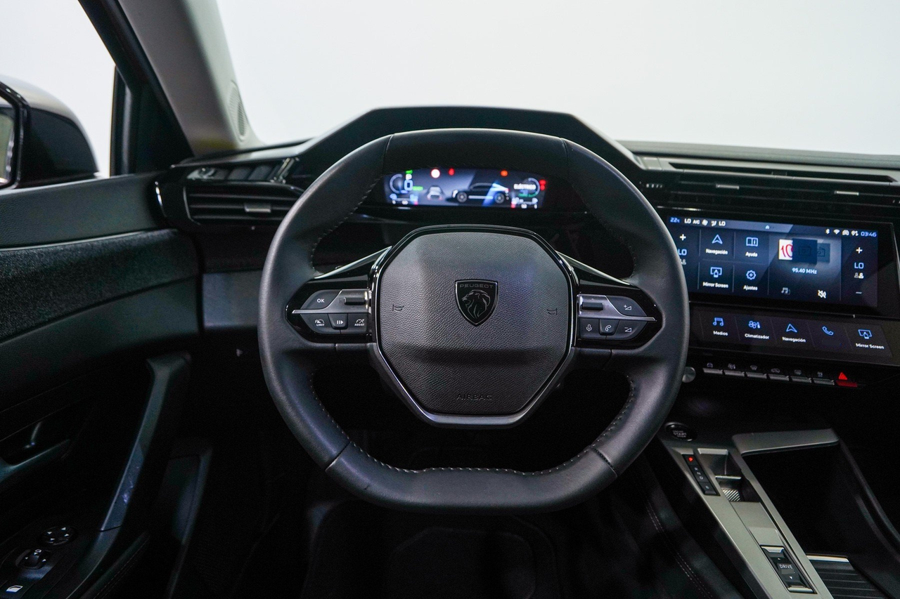 Peugeot 408 — photo 17