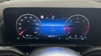 Mercedes Gla 200 d 150ch Business Line 8G-DCT — photo 10