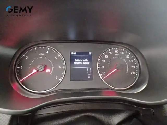 Dacia Sandero eco-g 100 - 22 — photo 32