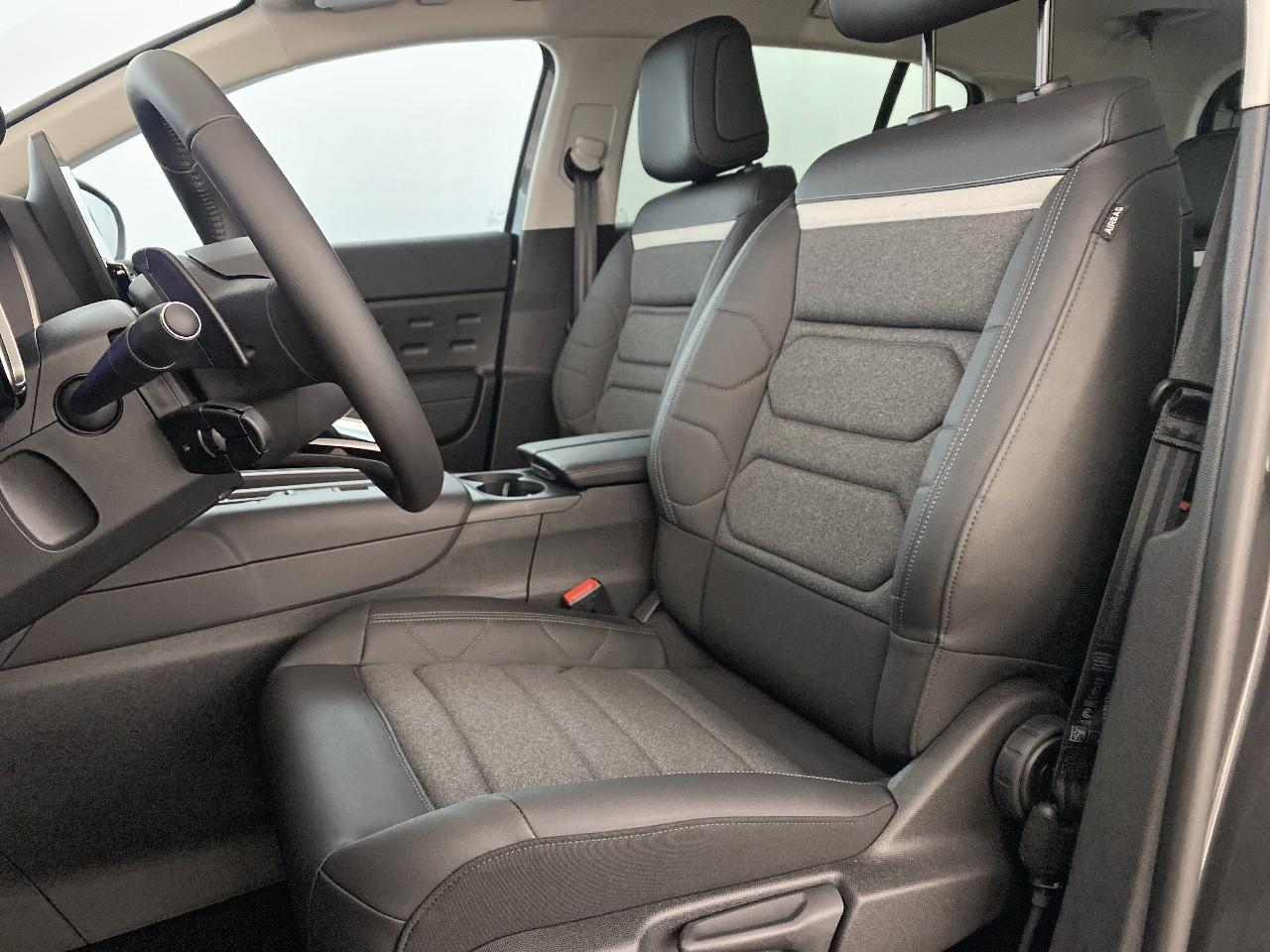 Citroën C5 Aircross hybride 145 e-dcs6 max — photo 9