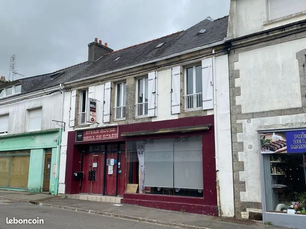 Maison 10 pièces 235 m²